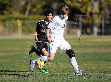 Thumbnail 3 in Crescenta Valley vs. Valencia photogallery.