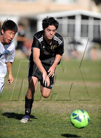 Thumbnail 2 in Crescenta Valley vs. Valencia photogallery.