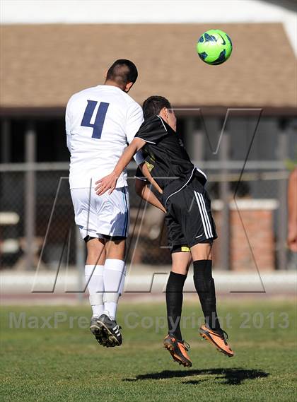 Thumbnail 1 in Crescenta Valley vs. Valencia photogallery.