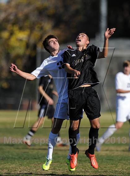 Thumbnail 2 in Crescenta Valley vs. Valencia photogallery.