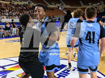 Thumbnail 1 in The Gregory School vs Seligman (AIA 1A Final) photogallery.