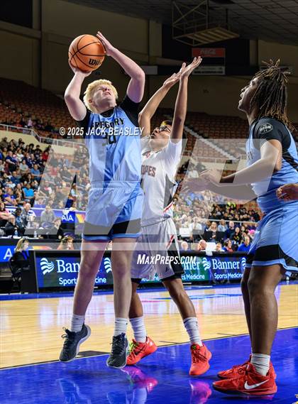 Thumbnail 1 in The Gregory School vs Seligman (AIA 1A Final) photogallery.