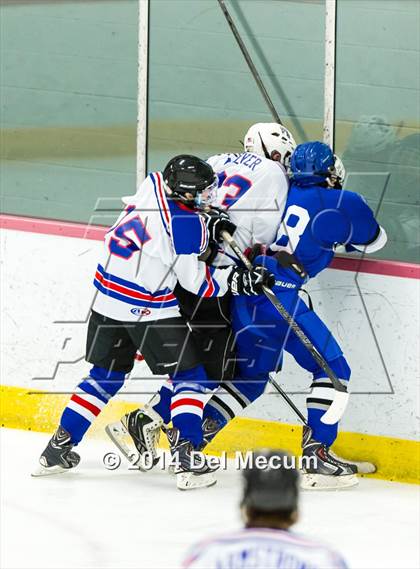 Thumbnail 1 in Countryside vs. Jesuit photogallery.