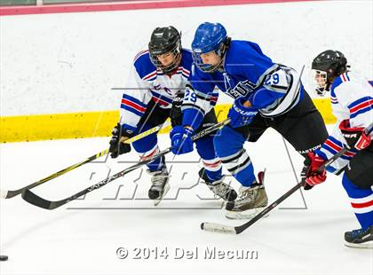 Thumbnail 1 in Countryside vs. Jesuit photogallery.
