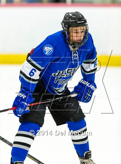 Thumbnail 2 in Countryside vs. Jesuit photogallery.