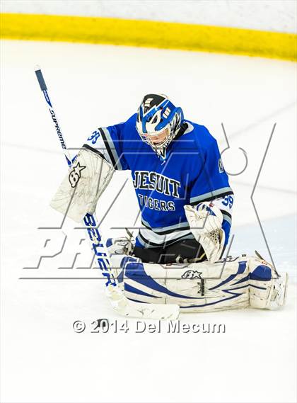 Thumbnail 2 in Countryside vs. Jesuit photogallery.