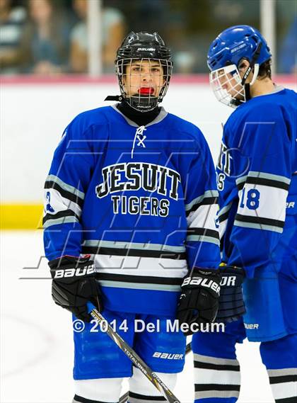 Thumbnail 1 in Countryside vs. Jesuit photogallery.
