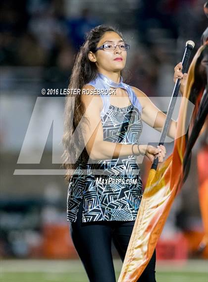 Thumbnail 1 in Yoakum vs. Marion (UIL 3A Bi District Playoff) photogallery.