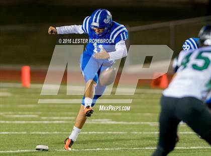 Thumbnail 1 in Yoakum vs. Marion (UIL 3A Bi District Playoff) photogallery.
