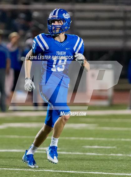 Thumbnail 1 in Yoakum vs. Marion (UIL 3A Bi District Playoff) photogallery.