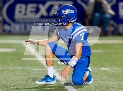 Thumbnail 2 in Yoakum vs. Marion (UIL 3A Bi District Playoff) photogallery.