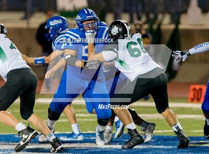 Thumbnail 3 in Yoakum vs. Marion (UIL 3A Bi District Playoff) photogallery.