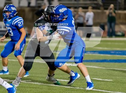 Thumbnail 1 in Yoakum vs. Marion (UIL 3A Bi District Playoff) photogallery.
