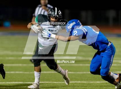 Thumbnail 1 in Yoakum vs. Marion (UIL 3A Bi District Playoff) photogallery.