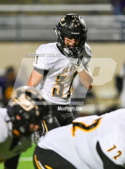 Thumbnail 3 in Sealy vs. Center (UIL D4 Area Playoff) photogallery.