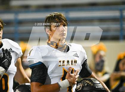 Thumbnail 2 in Sealy vs. Center (UIL D4 Area Playoff) photogallery.