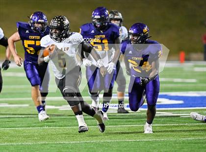 Thumbnail 3 in Sealy vs. Center (UIL D4 Area Playoff) photogallery.