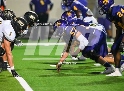Thumbnail 2 in Sealy vs. Center (UIL D4 Area Playoff) photogallery.