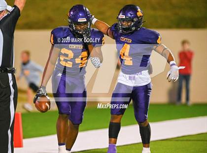 Thumbnail 1 in Sealy vs. Center (UIL D4 Area Playoff) photogallery.