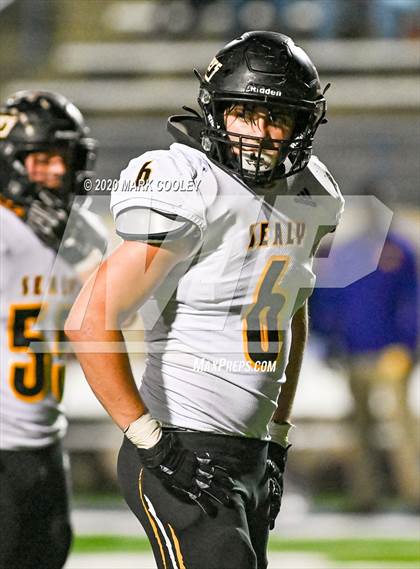 Thumbnail 3 in Sealy vs. Center (UIL D4 Area Playoff) photogallery.