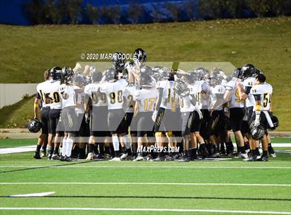 Thumbnail 3 in Sealy vs. Center (UIL D4 Area Playoff) photogallery.