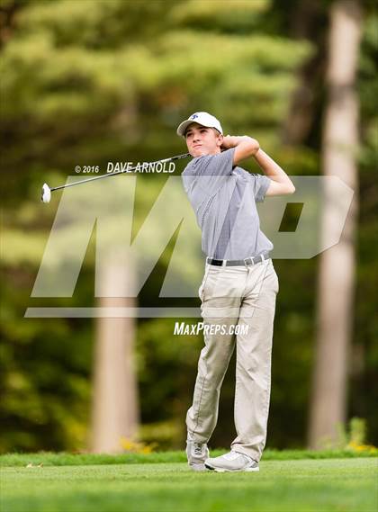 Thumbnail 2 in Central Catholic @ St. John's Prep photogallery.