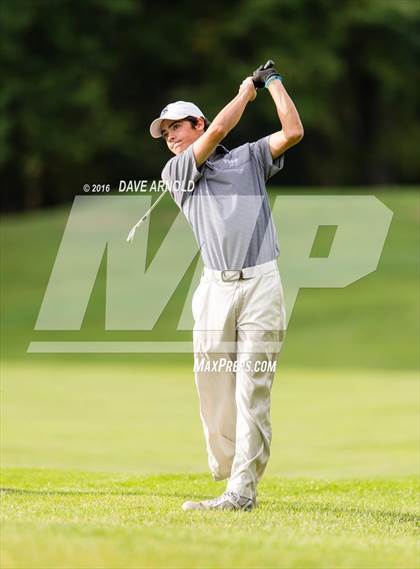 Thumbnail 2 in Central Catholic @ St. John's Prep photogallery.