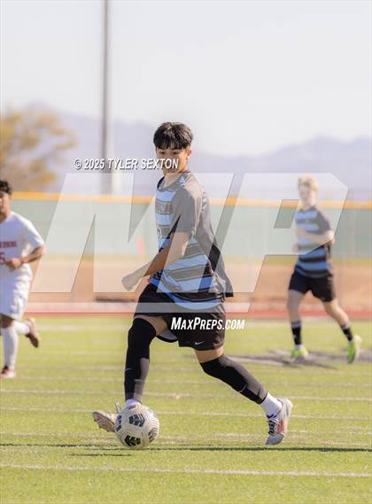 Thumbnail 1 in Thunderbird vs. Mica Mountain  (AIA 4A Quarterfinal) photogallery.