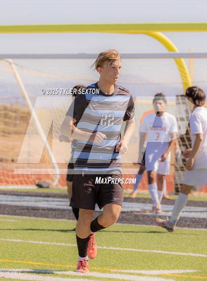 Thumbnail 3 in Thunderbird vs. Mica Mountain  (AIA 4A Quarterfinal) photogallery.