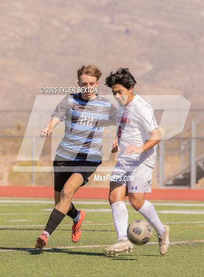 Thumbnail 2 in Thunderbird vs. Mica Mountain  (AIA 4A Quarterfinal) photogallery.