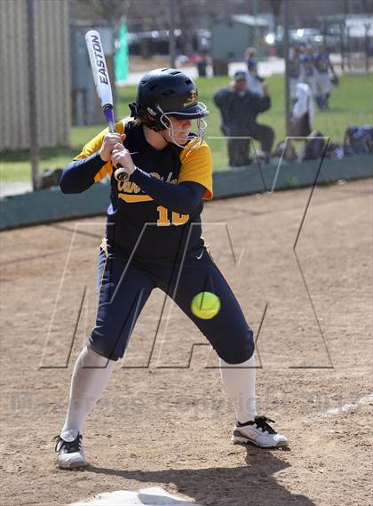 Thumbnail 2 in Sutter vs Oak Ridge (Victory Pre-Season T.O.C.) photogallery.