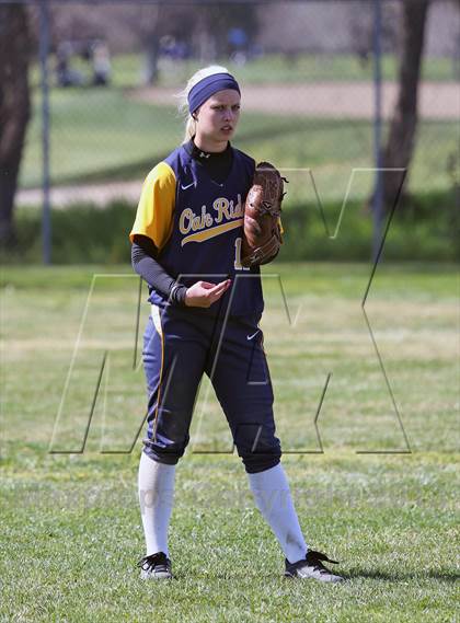 Thumbnail 2 in Sutter vs Oak Ridge (Victory Pre-Season T.O.C.) photogallery.
