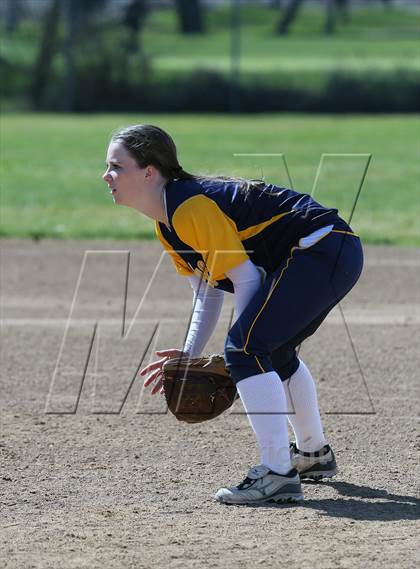 Thumbnail 3 in Sutter vs Oak Ridge (Victory Pre-Season T.O.C.) photogallery.