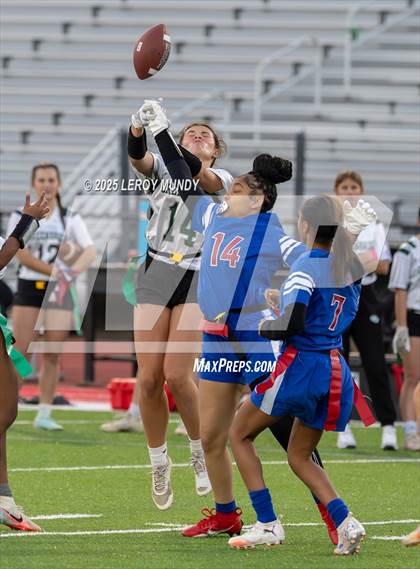 Thumbnail 2 in Greenbrier vs. Westside photogallery.