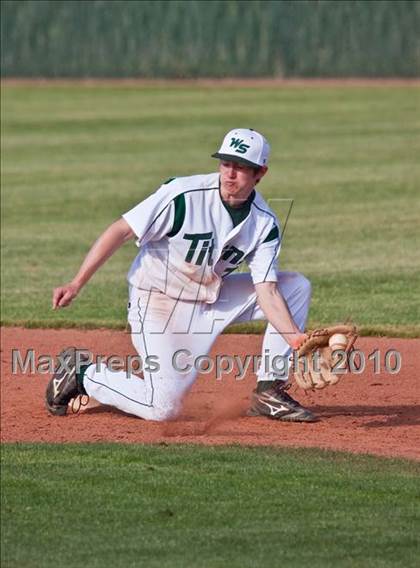Thumbnail 2 in Santa Fe Christian vs. West Salem photogallery.
