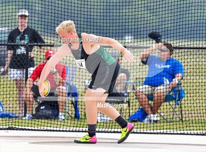 Thumbnail 1 in UIL Regional Track & Field Meet R3 photogallery.