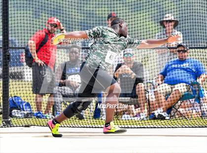 Thumbnail 2 in UIL Regional Track & Field Meet R3 photogallery.