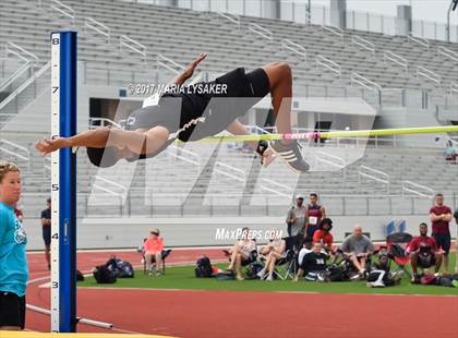 Thumbnail 3 in UIL Regional Track & Field Meet R3 photogallery.