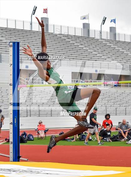 Thumbnail 3 in UIL Regional Track & Field Meet R3 photogallery.