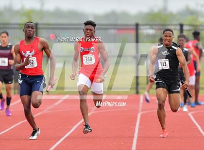 Thumbnail 3 in UIL Regional Track & Field Meet R3 photogallery.
