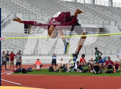 Thumbnail 3 in UIL Regional Track & Field Meet R3 photogallery.