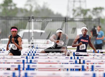 Thumbnail 1 in UIL Regional Track & Field Meet R3 photogallery.
