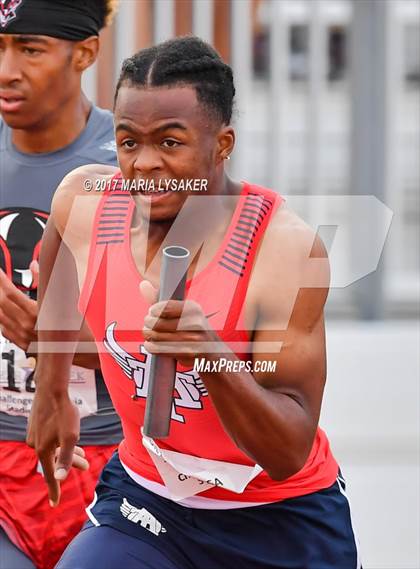 Thumbnail 3 in UIL Regional Track & Field Meet R3 photogallery.