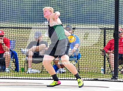Thumbnail 3 in UIL Regional Track & Field Meet R3 photogallery.
