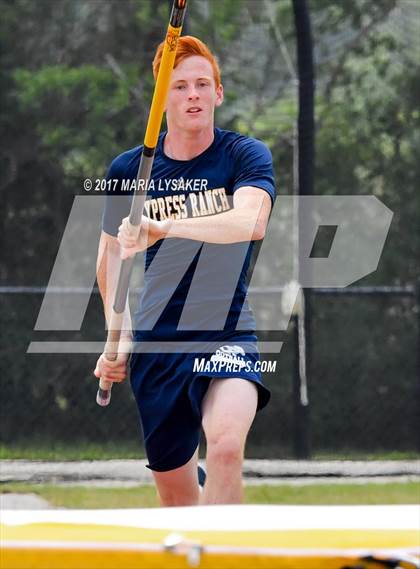 Thumbnail 3 in UIL Regional Track & Field Meet R3 photogallery.