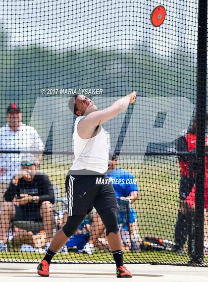 Thumbnail 1 in UIL Regional Track & Field Meet R3 photogallery.