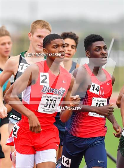 Thumbnail 2 in UIL Regional Track & Field Meet R3 photogallery.