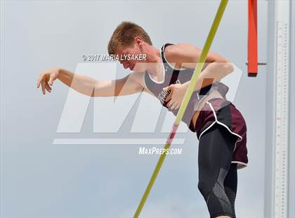 Thumbnail 3 in UIL Regional Track & Field Meet R3 photogallery.