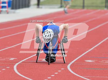 Thumbnail 2 in UIL Regional Track & Field Meet R3 photogallery.