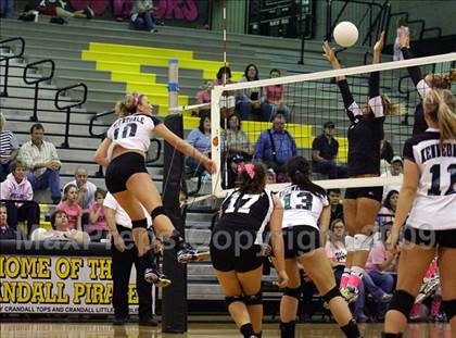 Thumbnail 2 in Kennedale @ Crandall photogallery.